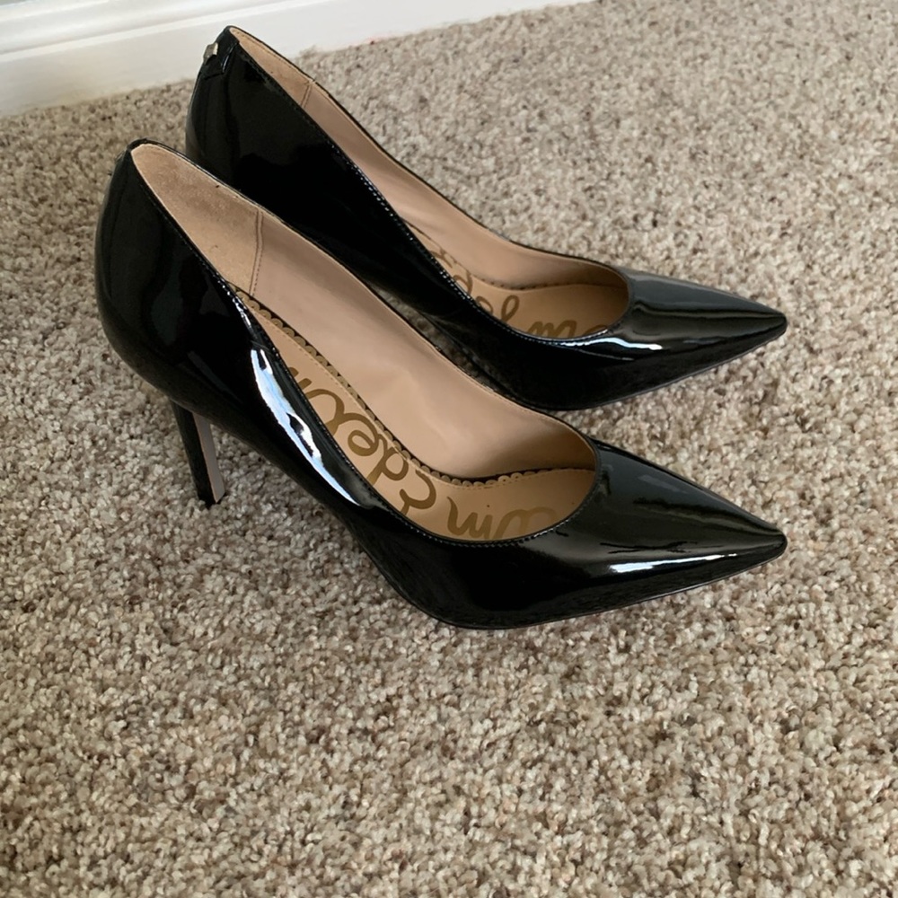 Sam Edelman Black Patent Heel Pumps